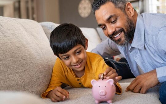 Top Strategies for Parents to Teach Kids About Savings Using Real Accounts