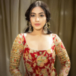 Reem Shaikh: Age, Height, Boyfriend, Family, and Biography